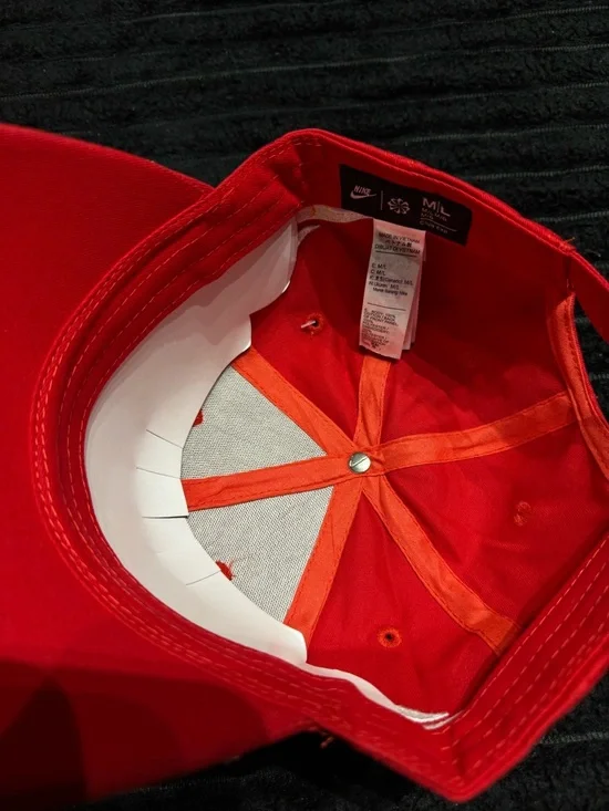 OG NIKE FLAME - Picture 2 of 2